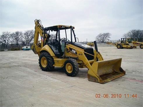 Retroexcavadoras Caterpillar 420E  de medio uso en venta Ref.: 1355370631981817 No. 3