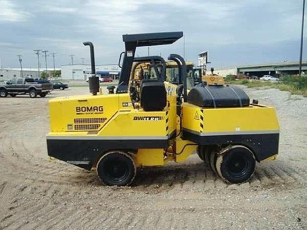 Compactors Tires Asphalt Bomag BW11RH