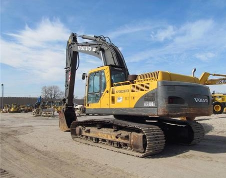 Excavadoras Hidraulicas Volvo EC330B  en venta Ref.: 1357920632068309 No. 3