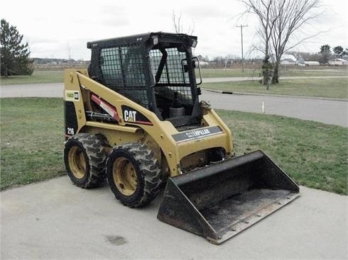 Minicargadores Caterpillar 216  seminueva en venta Ref.: 1358785397313247 No. 3