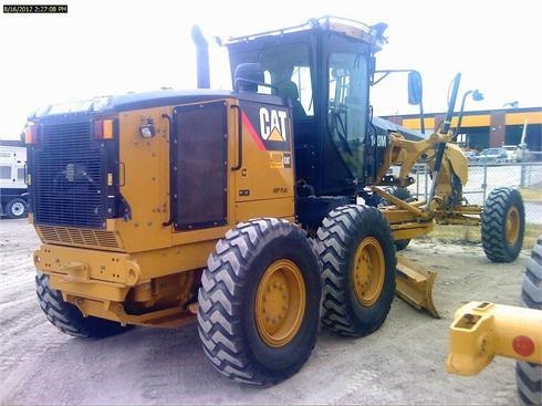 Motoconformadoras Caterpillar 140M  de medio uso en venta Ref.: 1361575889267281 No. 4