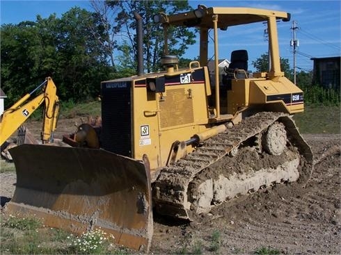 Dozers/tracks Caterpillar D5M