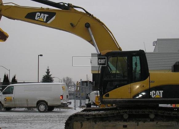 Hydraulic Excavator Caterpillar 320DL