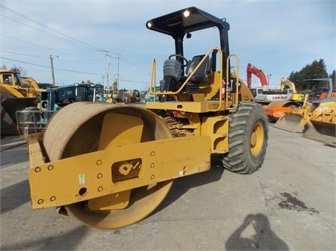 Compactadora Vibratoria Caterpillar CS-533E  seminueva en perfect Ref.: 1363797130199392 No. 4