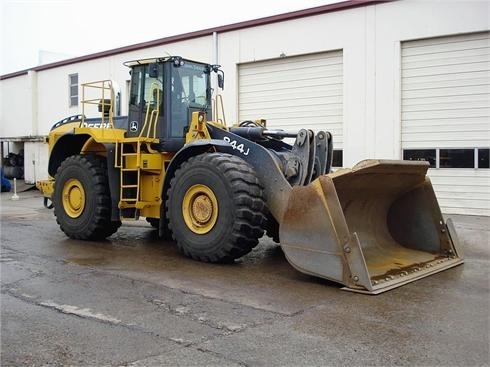 Wheel Loaders Deere 844J