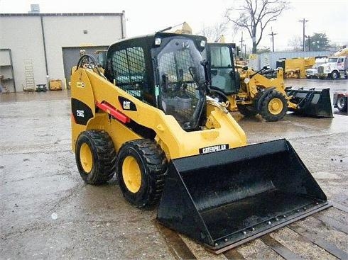 Minicargadores Caterpillar 256C  de segunda mano a la venta Ref.: 1363905081688668 No. 3