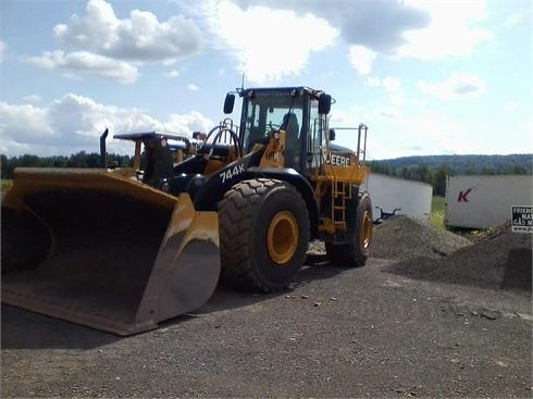 Cargadoras Sobre Ruedas Deere 744K