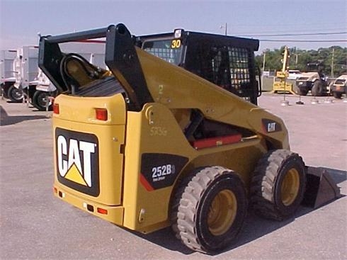 Minicargadores Caterpillar 252B  en optimas condiciones Ref.: 1364231506646331 No. 2