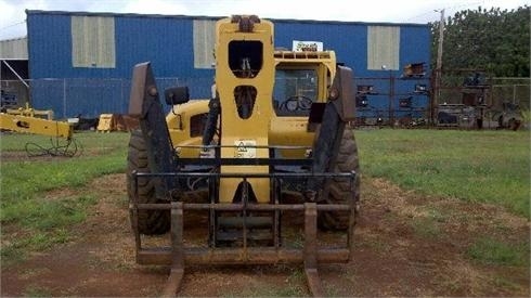 Manipulador Telescopico Caterpillar TL1055