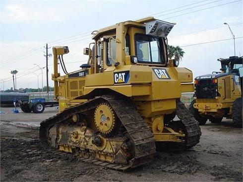 Tractores Sobre Orugas Caterpillar D6T  usada a buen precio Ref.: 1364948450896078 No. 4