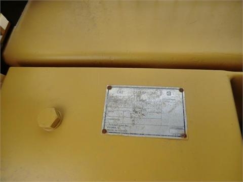 Tractores Sobre Orugas Caterpillar D6M  en venta Ref.: 1365435944265752 No. 4