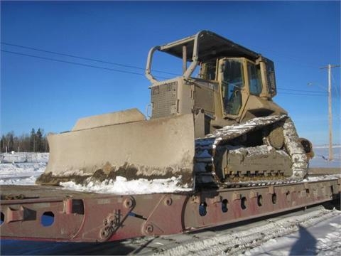 Dozers/tracks Caterpillar D6N