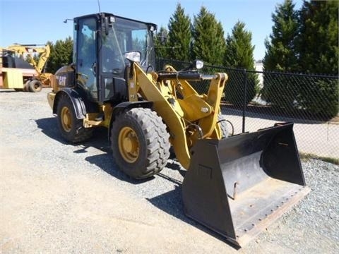 Cargadoras Sobre Ruedas Caterpillar 906H  seminueva en venta Ref.: 1366556809540309 No. 2