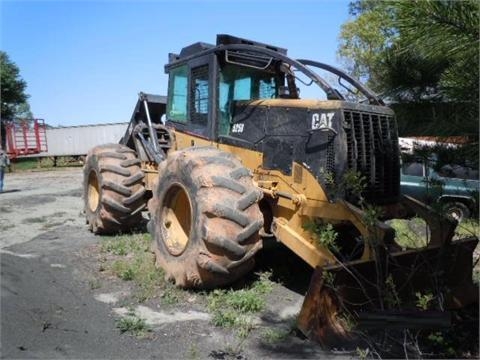 Forestales Maquinas Caterpillar 525  seminueva en perfecto estado Ref.: 1367276019836859 No. 2