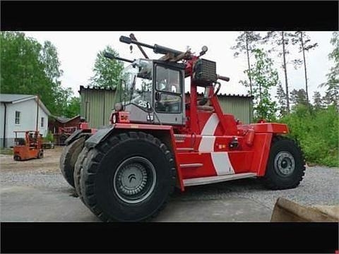 Montacargas Kalmar DCD370-1200