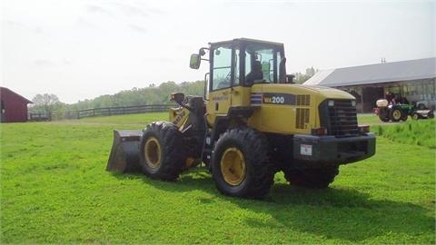 Cargadoras Sobre Ruedas Komatsu WA200  en optimas condiciones Ref.: 1368051524262659 No. 2