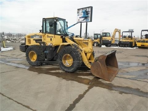 Cargadoras Sobre Ruedas Komatsu WA200  en buenas condiciones Ref.: 1368060731100944 No. 3