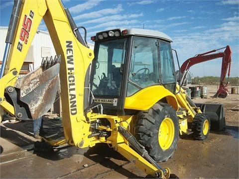 Retroexcavadoras New Holland B95  seminueva en perfecto estado Ref.: 1368810668461968 No. 4