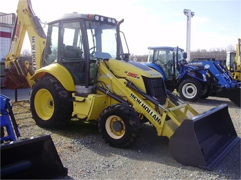 Retroexcavadoras New Holland B95  usada a la venta Ref.: 1368818869935652 No. 4