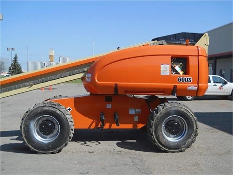 Lift Jlg 600S