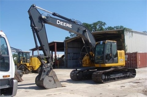 Excavadoras Hidraulicas Deere 225D  en optimas condiciones Ref.: 1369560338532843 No. 3