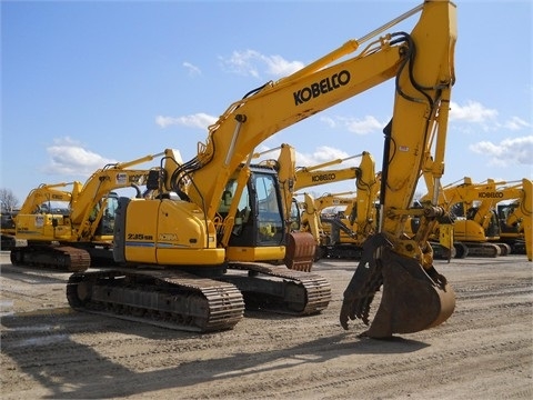 Excavadoras Hidraulicas Kobelco SK235  seminueva en venta Ref.: 1369777899486286 No. 3