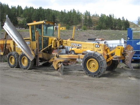 Motor Graders Deere 770CH