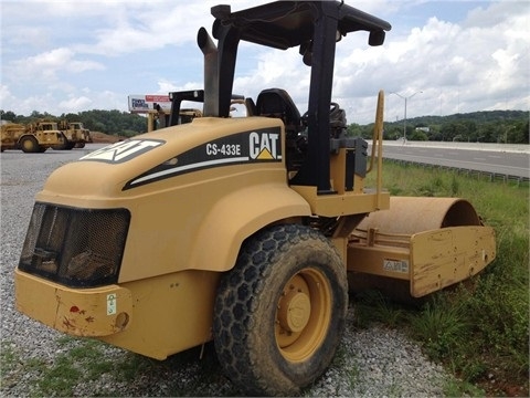 Compactadora Vibratoria Caterpillar CS-433E  importada a bajo cos Ref.: 1370277703590067 No. 2