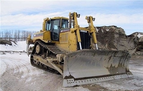 Tractores Sobre Orugas Caterpillar D8R  seminueva en venta Ref.: 1370808572839738 No. 2