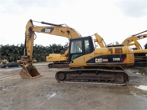 Excavadoras Hidraulicas Caterpillar 320DL  seminueva en venta Ref.: 1371753769580476 No. 3