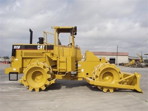 Compactadoras Suelos Y Rellenos Caterpillar 816