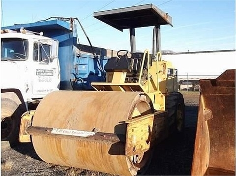 Compactadora Vibratoria Caterpillar CP-433C