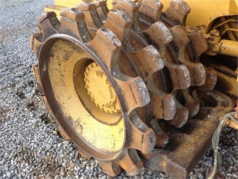 Soil Compactors Caterpillar 815B