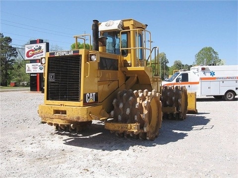 Compactadoras Suelos Y Rellenos Caterpillar 815B