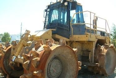 Soil Compactors Caterpillar 826G