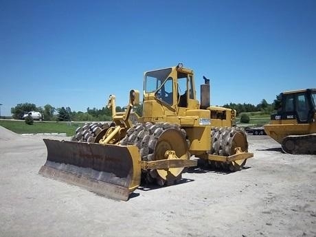 Compactadoras Suelos Y Rellenos Caterpillar 825B  de segunda mano Ref.: 1372448831135761 No. 4