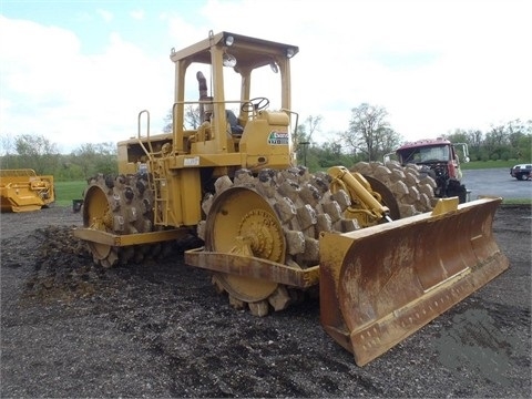 Compactadoras Suelos Y Rellenos Caterpillar 825B