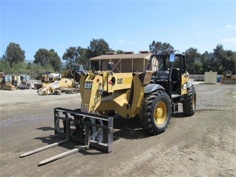 Telehandler Caterpillar TH560B