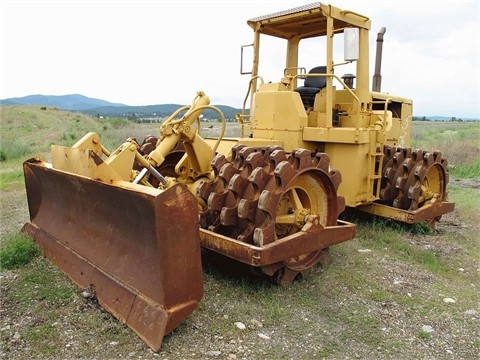 Compactadoras Suelos Y Rellenos Caterpillar 815