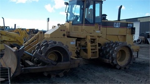 Compactadoras Suelos Y Rellenos Caterpillar 815F