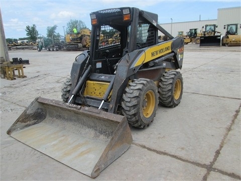 Minicargadores New Holland L190  usada a buen precio Ref.: 1375710597981743 No. 2