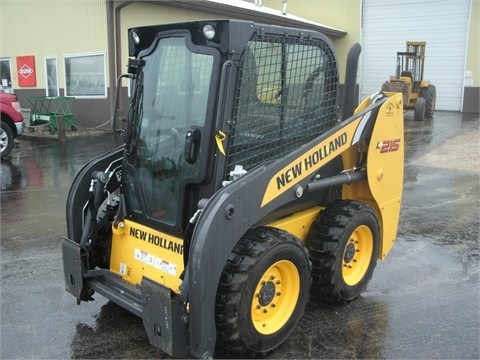 Minicargadores New Holland L215  en venta, usada Ref.: 1375811775481532 No. 2