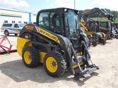 Minicargadores New Holland L220  seminueva Ref.: 1375879145824837 No. 3