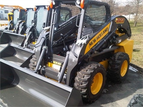 Minicargadores New Holland L223  usada de importacion Ref.: 1375893920389307 No. 4