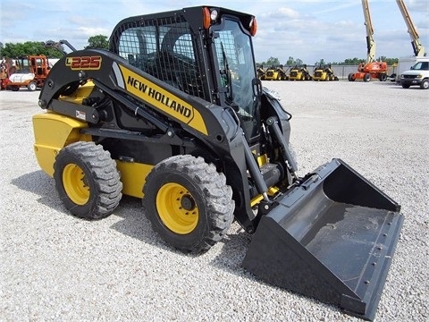 Minicargadores New Holland L225  usada de importacion Ref.: 1375985706467354 No. 4