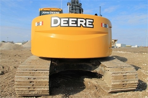 Excavadoras Hidraulicas Deere 225D  de medio uso en venta Ref.: 1377443730146610 No. 3