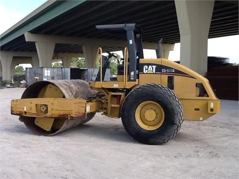 Vibratory Compactors Caterpillar CS-533E