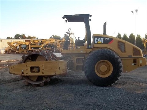 Compactadoras Suelos Y Rellenos Caterpillar CP56