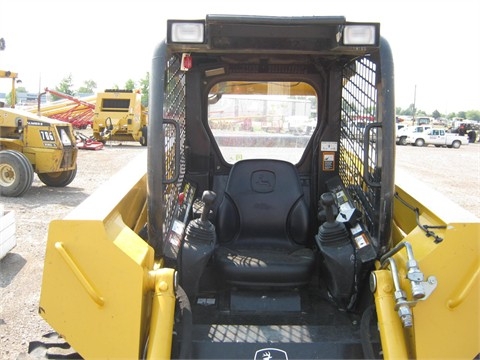 Minicargadores Deere 325  usada a la venta Ref.: 1377796296048611 No. 3