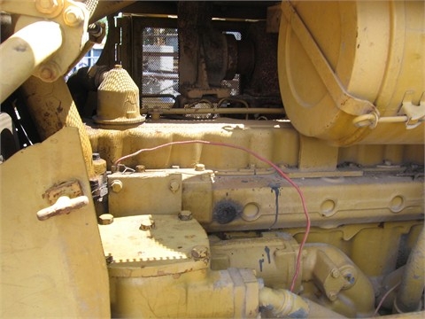 Tractores Sobre Orugas Caterpillar D6C  de medio uso en venta Ref.: 1378414269918268 No. 4